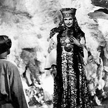 Fotogramma da "Il fiore di pietra" di Aleksandr Lukič Ptuško